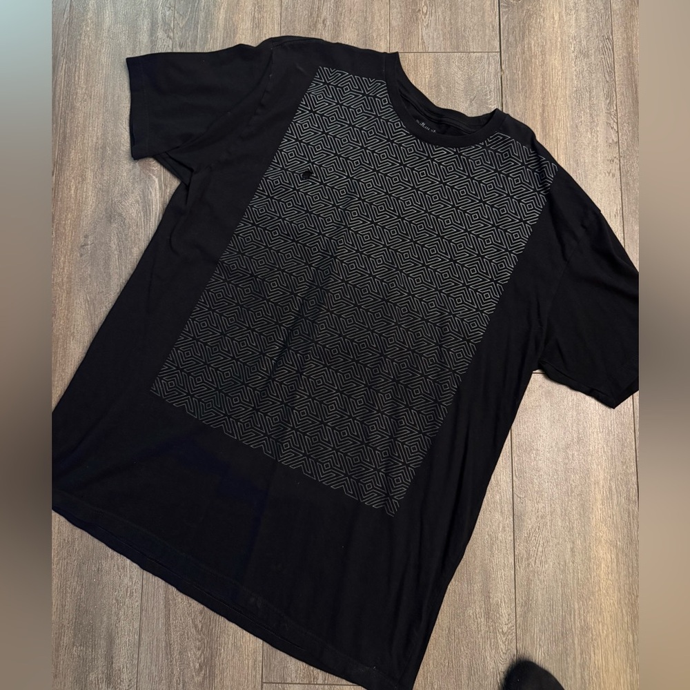 Rythmatix Black Tee with Geometric Design